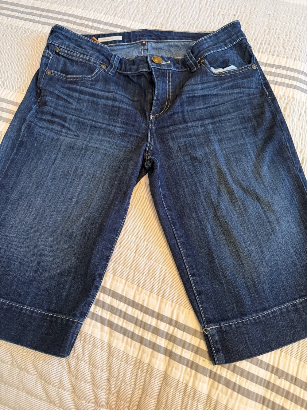 Kut from the Kloth Dark Blue Natalie Bermuda Cropped Denim Jeans
